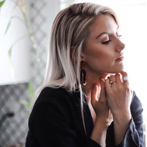 Meet your Posher, Elle